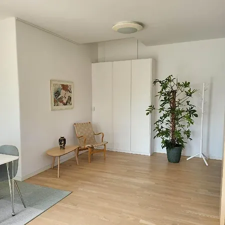 Apartament Straight-up Fantastic Bright Apartment! *